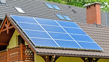 Pannelli solari: le differenze tra pannelli fotovoltaici e pannelli termici